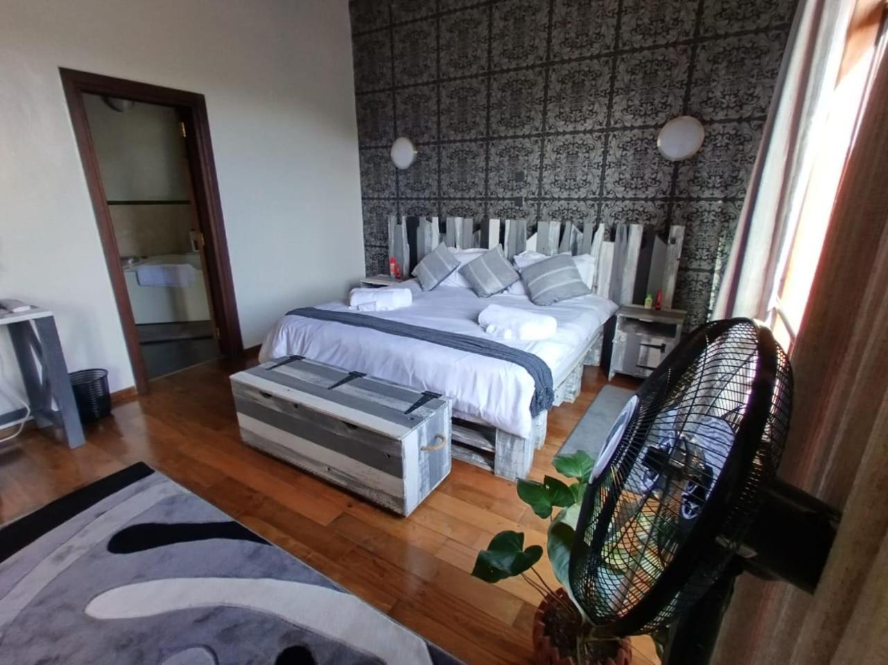 Florances Rest House Nairobi Eksteriør bilde