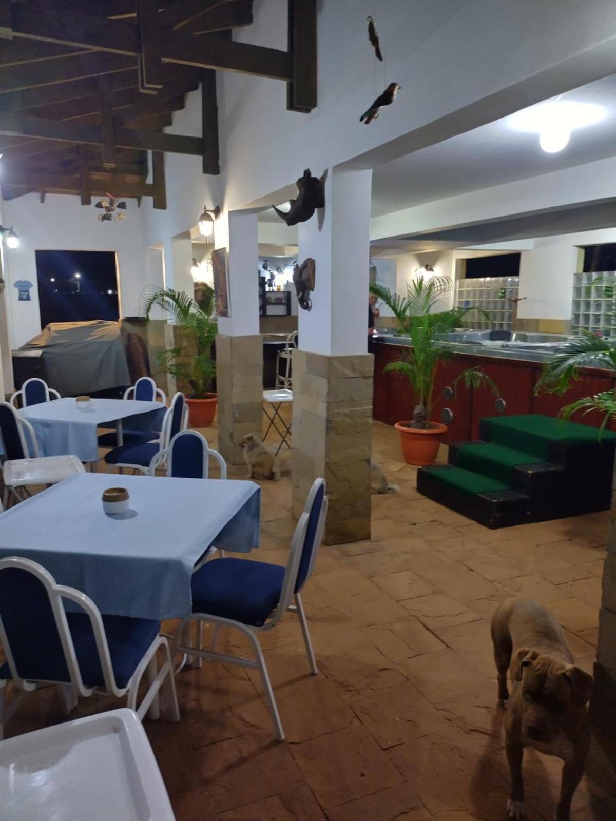 Florances Rest House Nairobi Eksteriør bilde